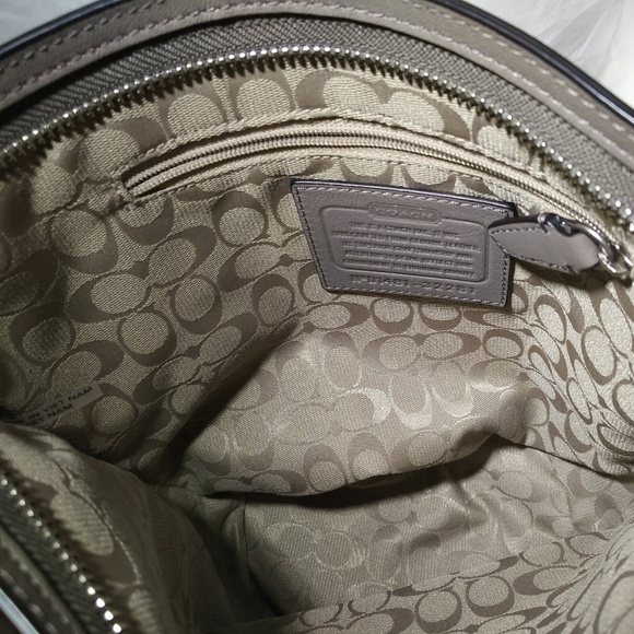 SOLD Coach Bleecker Mini Sport Duffel EUC - Picture 6 of 6